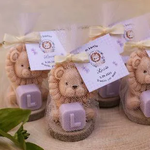 Jabones para bautizo personalizados como recuerdo para invitados