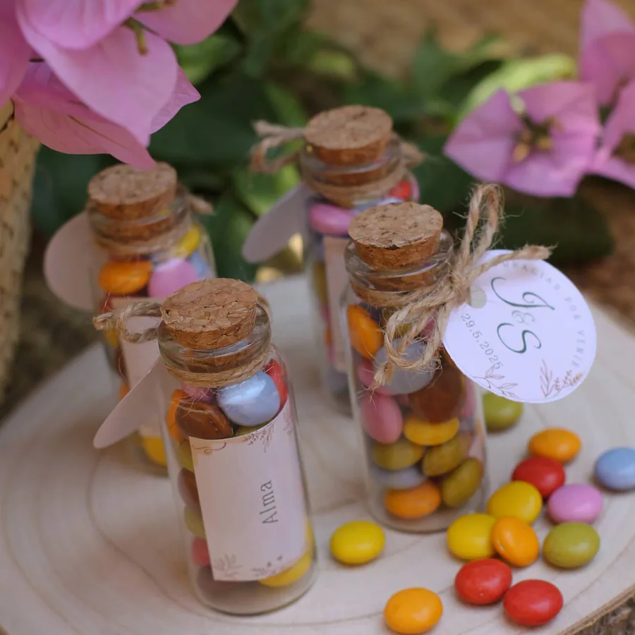 Detalles comunión niña personalizados con motivos florales
